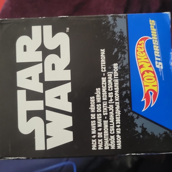 Hotwheels Heros Starship 4 Pack - Picture 7 of 7